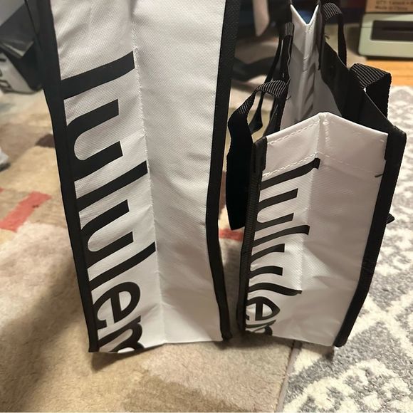 Bundle 2 Lululemon Reusable Shopping Gift Bag Totes Large & Small Black white - Picture 2 of 6